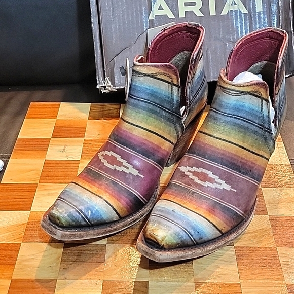 Ariat Shoes - Ariat boots